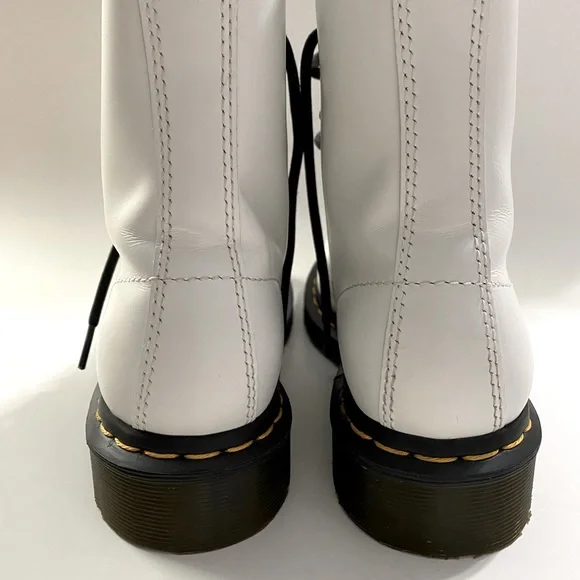 Dr. Martens 1460 W Smooth - Picture 4 of 12